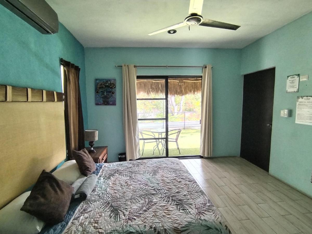 Hostel Casa Xtakay Валядолид Екстериор снимка