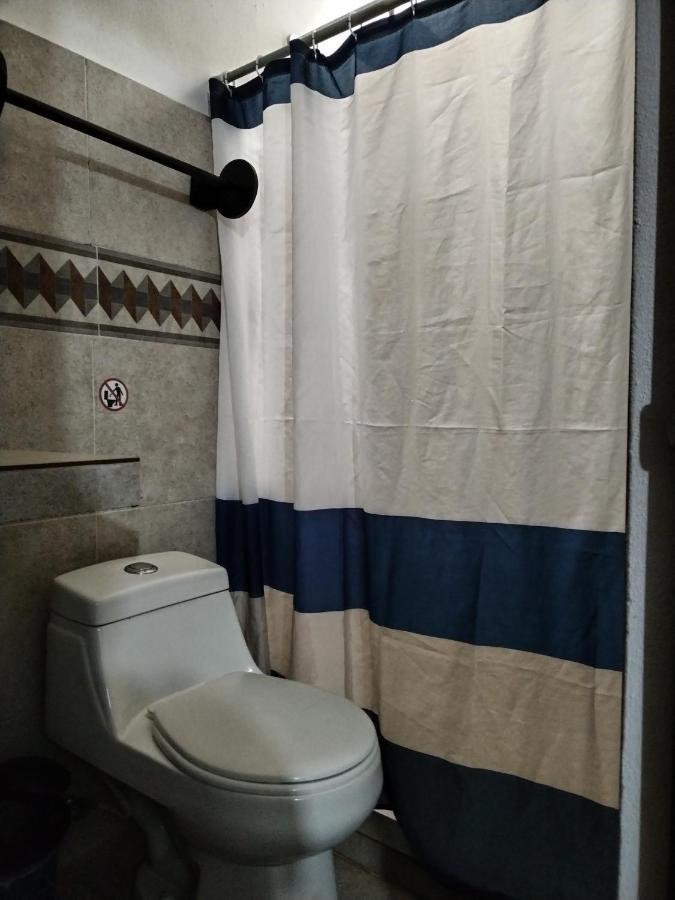 Hostel Casa Xtakay Валядолид Екстериор снимка
