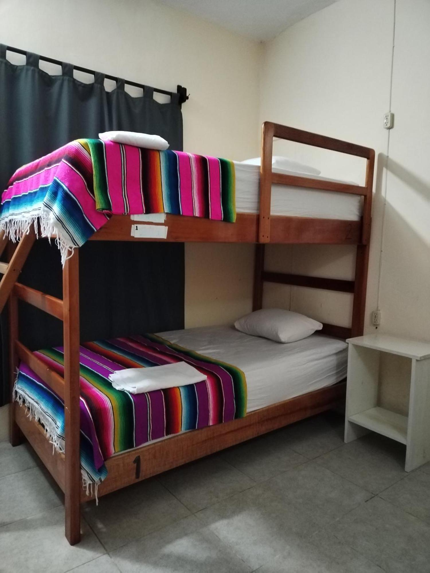 Hostel Casa Xtakay Валядолид Екстериор снимка